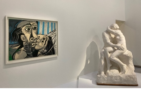 Il Bacio, Picasso, olio su tela, Mougins1969(Museo Picasso, Parigi) Il Bacio, Rodin, gesso, 1888-1889(Museo Rodin, Parigi)
